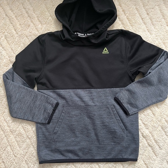 Reebok Kids Black and Gray Pullover Hoodie - Picture 1 of 2